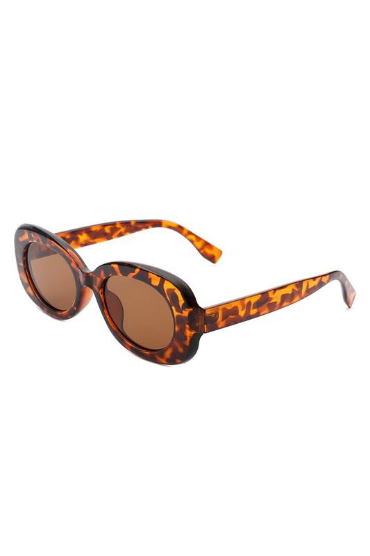 ROUND FRAME RETRO SUNGLASSES